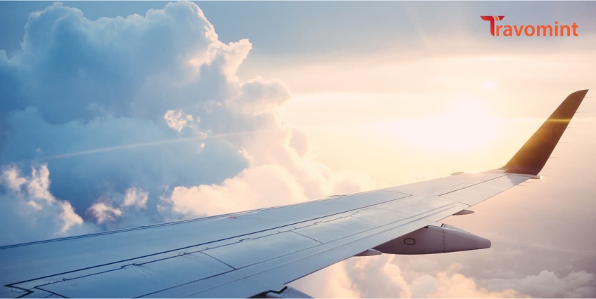 ¿Es mas barato comparar un billete de avión en el ultimo momento?